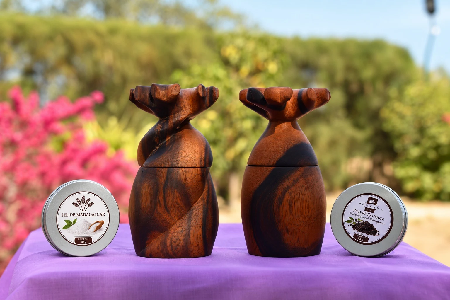 The two Baobab Amoureux mills with salt and pepper tins