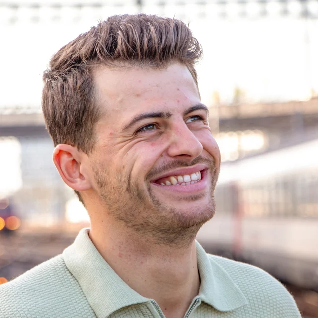 SimpleTrain team portrait
